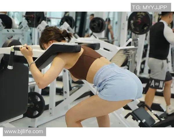 专访黄芳:深入探讨她在排球领域取得成功的秘诀与经验分享 专访黄芳:深入探讨她在排球领域取得成功的秘诀与经验分享