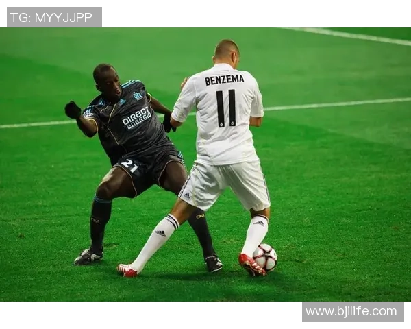 提升足球技能的英语表达技巧与常用词汇解析 提升足球技能的英语表达技巧与常用词汇解析