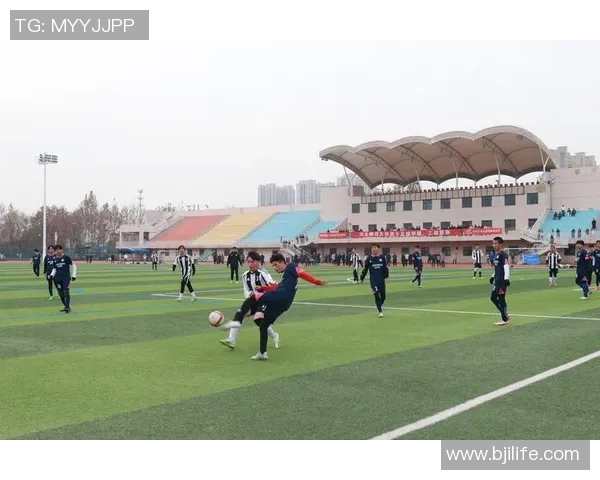 足球前几天的精彩瞬间回顾与分析让我们重新感受比赛的热情与激情 足球前几天的精彩瞬间回顾与分析让我们重新感受比赛的热情与激情